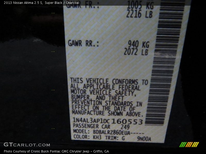 Super Black / Charcoal 2013 Nissan Altima 2.5 S