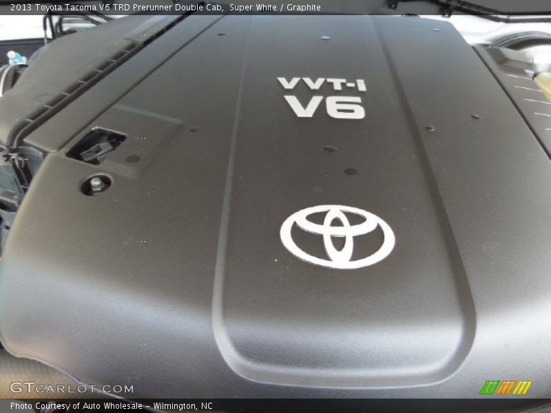 Super White / Graphite 2013 Toyota Tacoma V6 TRD Prerunner Double Cab