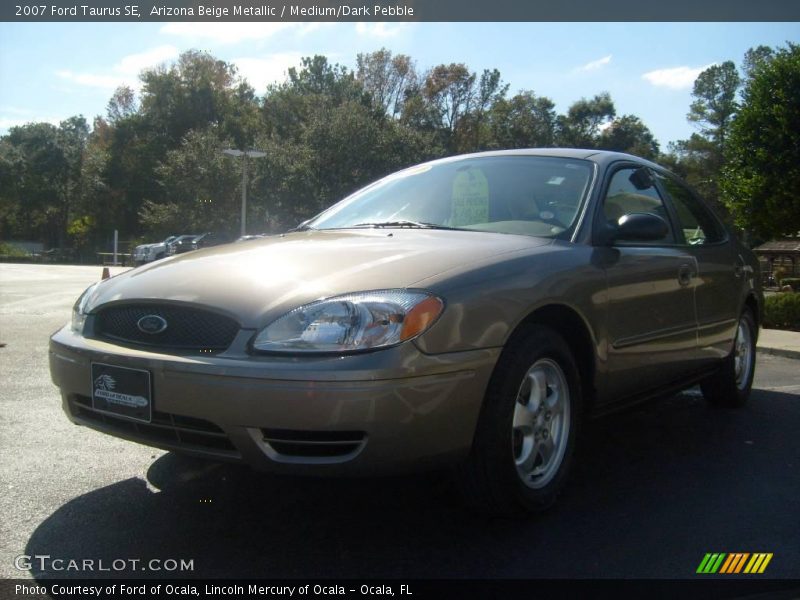 Arizona Beige Metallic / Medium/Dark Pebble 2007 Ford Taurus SE