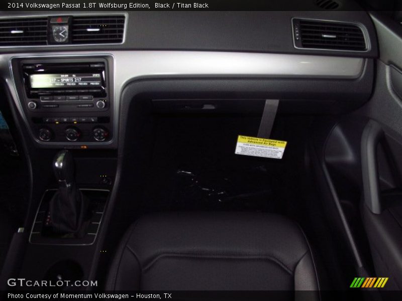 Black / Titan Black 2014 Volkswagen Passat 1.8T Wolfsburg Edition