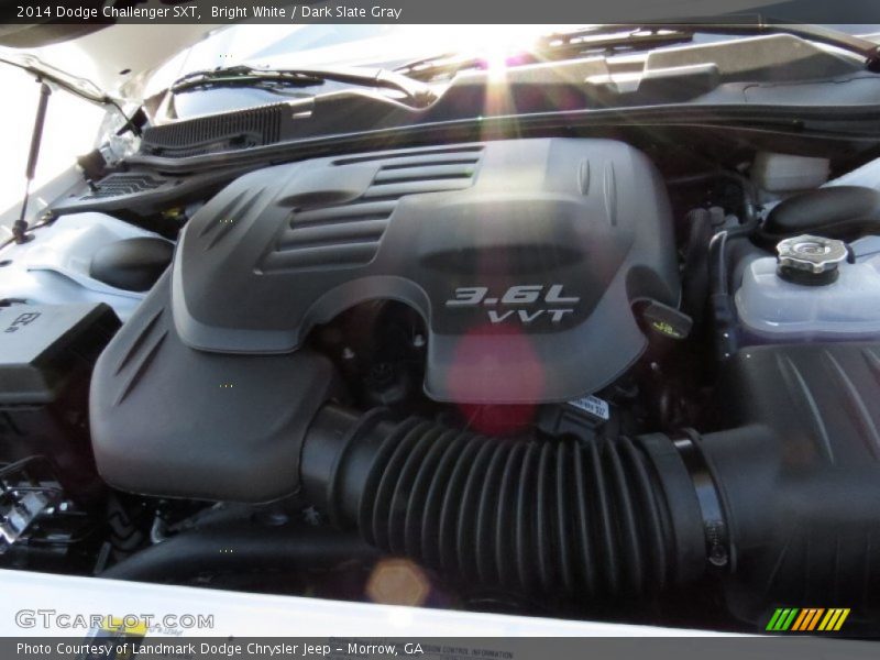 Bright White / Dark Slate Gray 2014 Dodge Challenger SXT