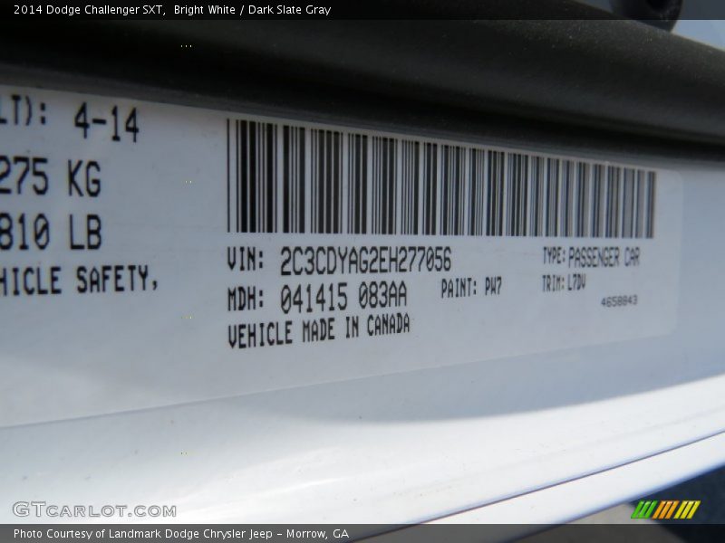 Bright White / Dark Slate Gray 2014 Dodge Challenger SXT