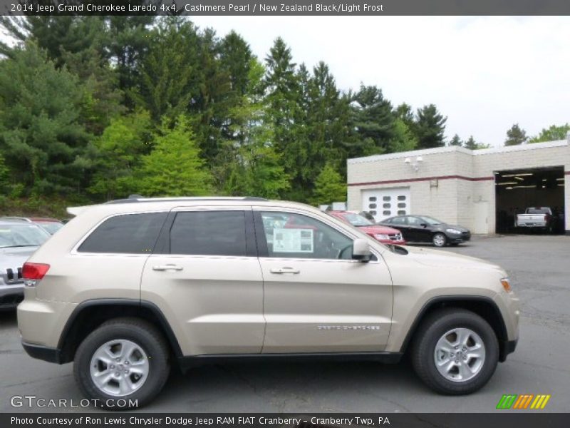 Cashmere Pearl / New Zealand Black/Light Frost 2014 Jeep Grand Cherokee Laredo 4x4