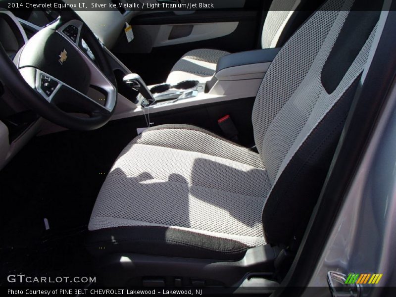 Silver Ice Metallic / Light Titanium/Jet Black 2014 Chevrolet Equinox LT