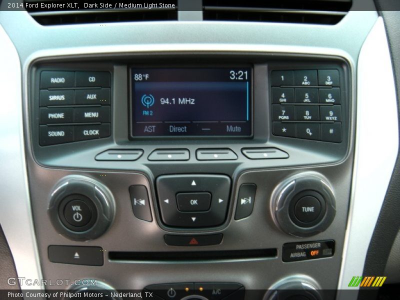 Dark Side / Medium Light Stone 2014 Ford Explorer XLT