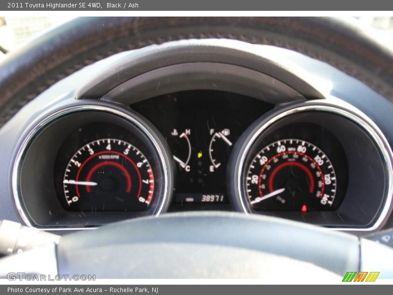 Black / Ash 2011 Toyota Highlander SE 4WD