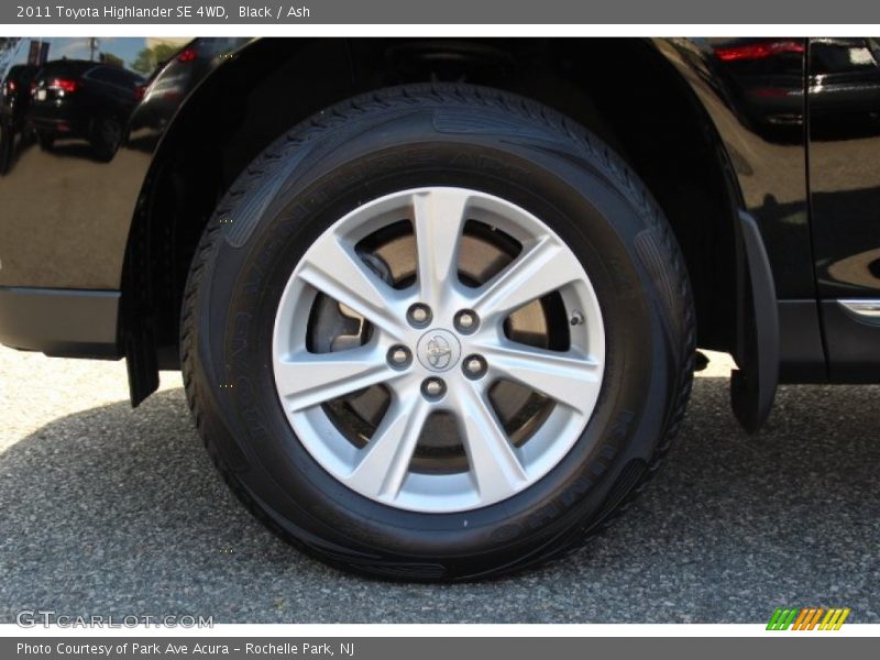 Black / Ash 2011 Toyota Highlander SE 4WD