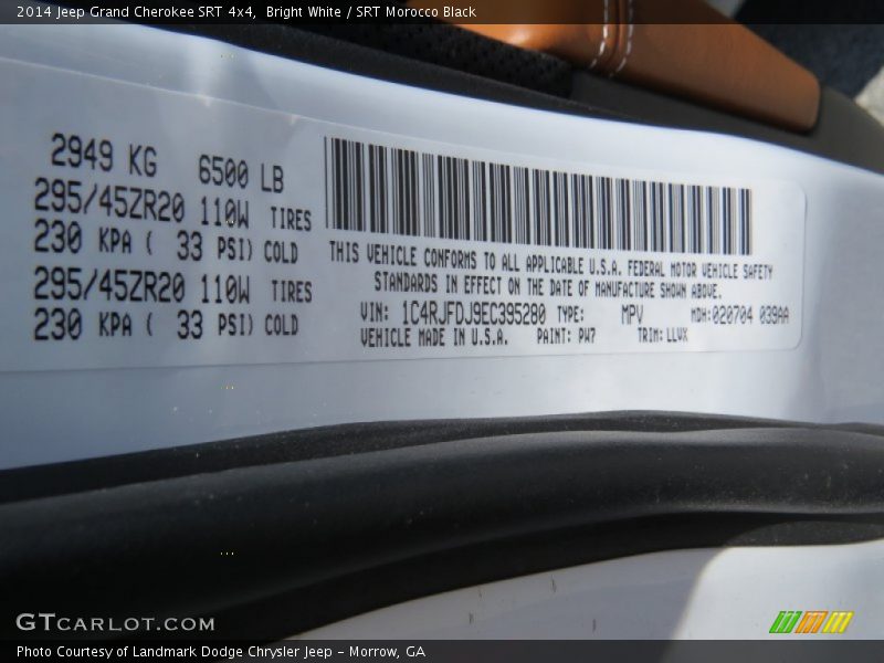 Bright White / SRT Morocco Black 2014 Jeep Grand Cherokee SRT 4x4