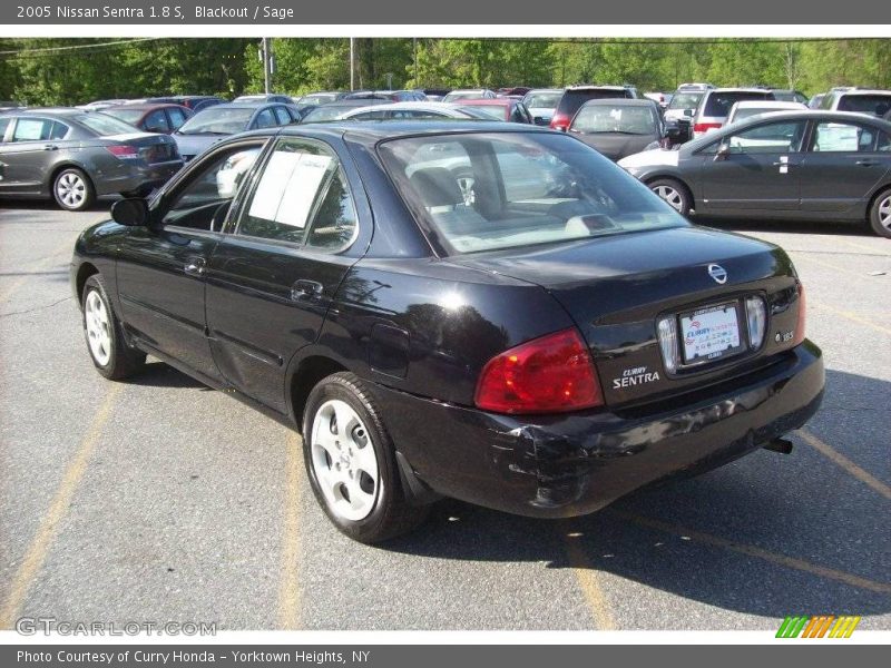 Blackout / Sage 2005 Nissan Sentra 1.8 S