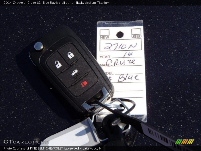 Blue Ray Metallic / Jet Black/Medium Titanium 2014 Chevrolet Cruze LS