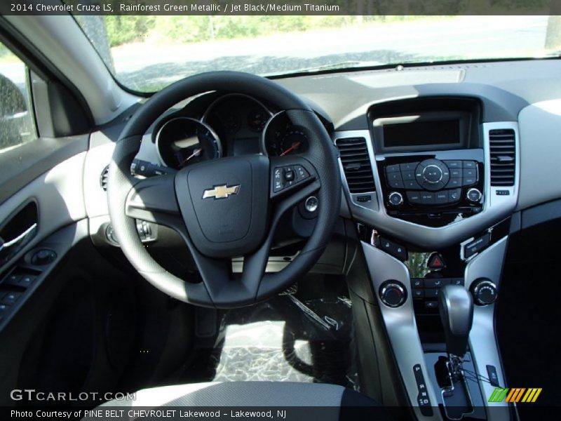 Rainforest Green Metallic / Jet Black/Medium Titanium 2014 Chevrolet Cruze LS