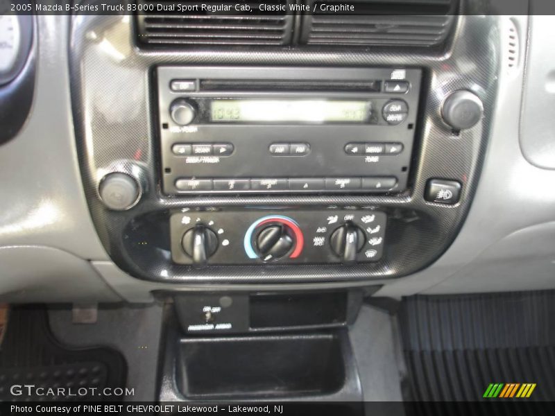 Classic White / Graphite 2005 Mazda B-Series Truck B3000 Dual Sport Regular Cab