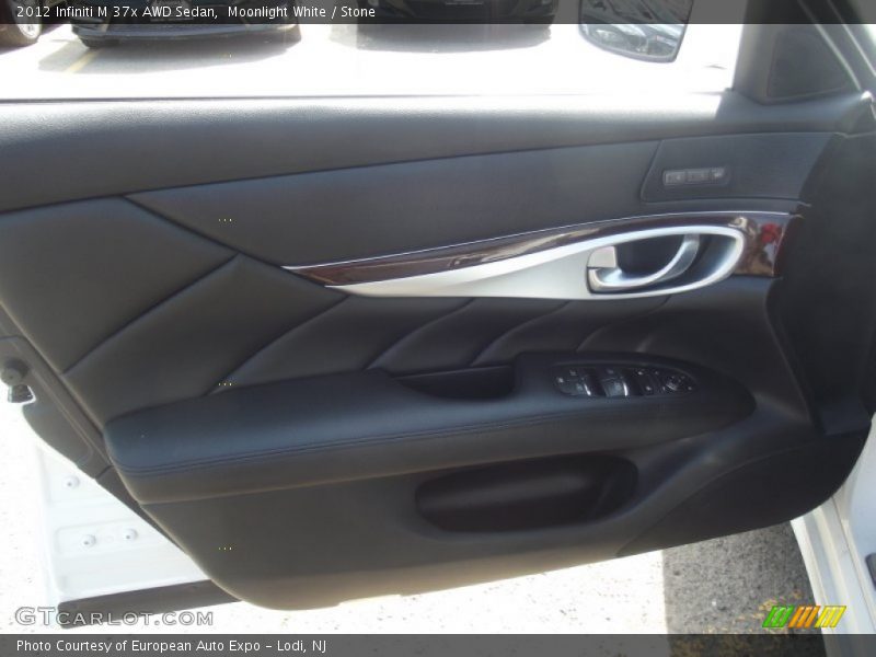 Moonlight White / Stone 2012 Infiniti M 37x AWD Sedan
