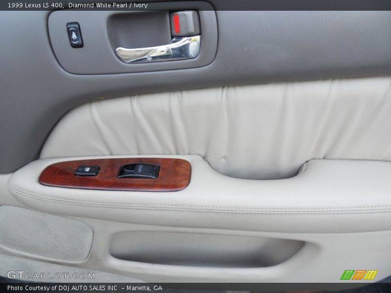Diamond White Pearl / Ivory 1999 Lexus LS 400