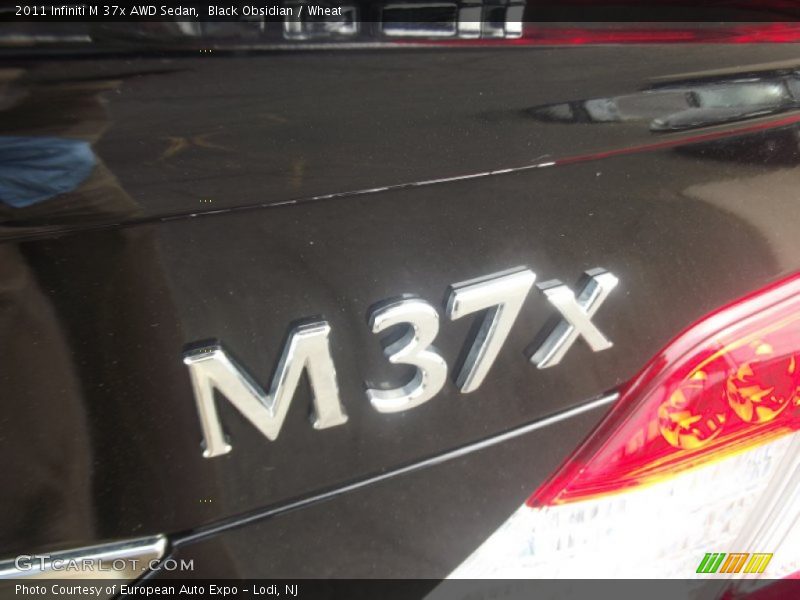 Black Obsidian / Wheat 2011 Infiniti M 37x AWD Sedan