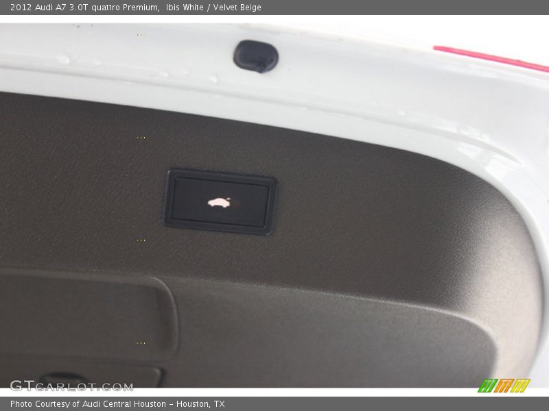 Ibis White / Velvet Beige 2012 Audi A7 3.0T quattro Premium