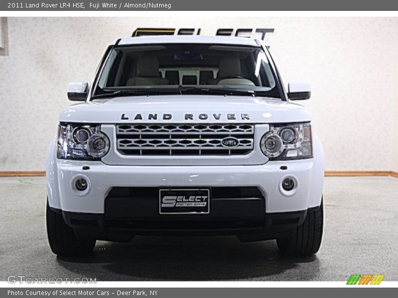 Fuji White / Almond/Nutmeg 2011 Land Rover LR4 HSE