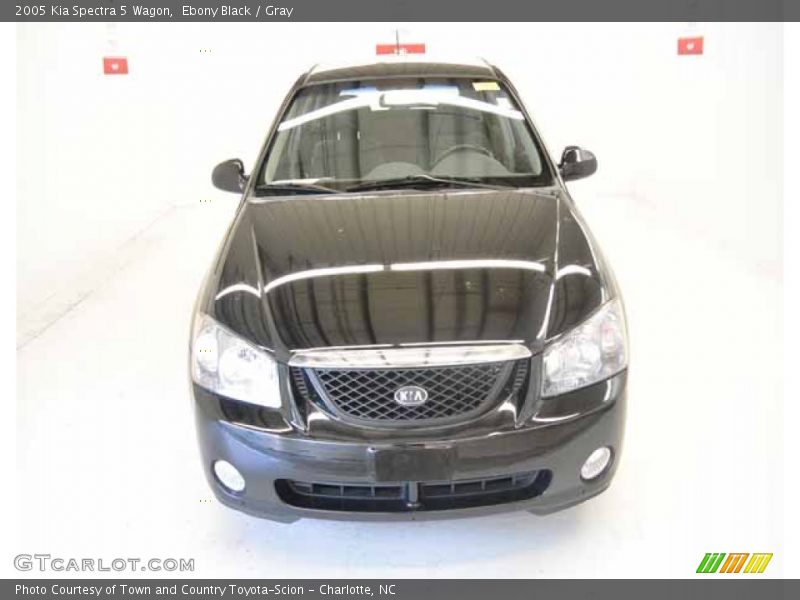 Ebony Black / Gray 2005 Kia Spectra 5 Wagon