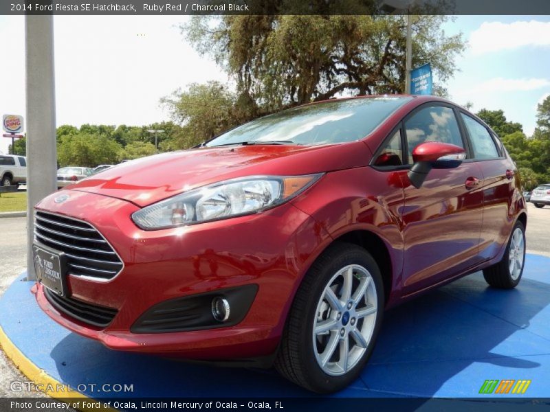 Ruby Red / Charcoal Black 2014 Ford Fiesta SE Hatchback