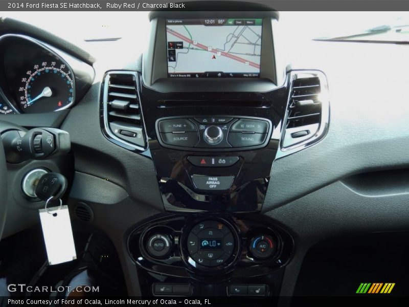 Ruby Red / Charcoal Black 2014 Ford Fiesta SE Hatchback