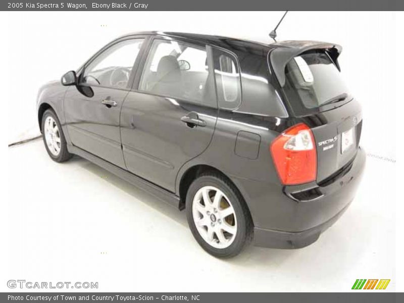 Ebony Black / Gray 2005 Kia Spectra 5 Wagon
