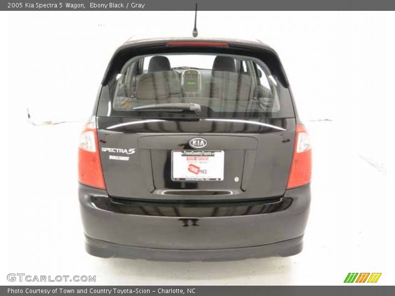 Ebony Black / Gray 2005 Kia Spectra 5 Wagon