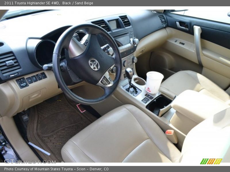 Black / Sand Beige 2011 Toyota Highlander SE 4WD