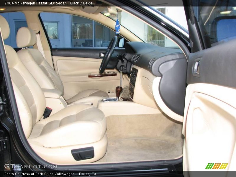 Black / Beige 2004 Volkswagen Passat GLX Sedan