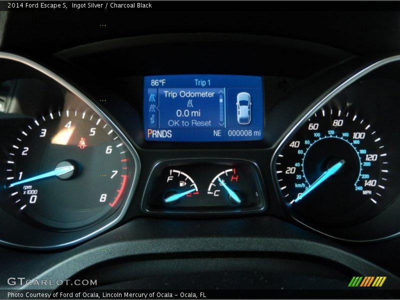 Ingot Silver / Charcoal Black 2014 Ford Escape S