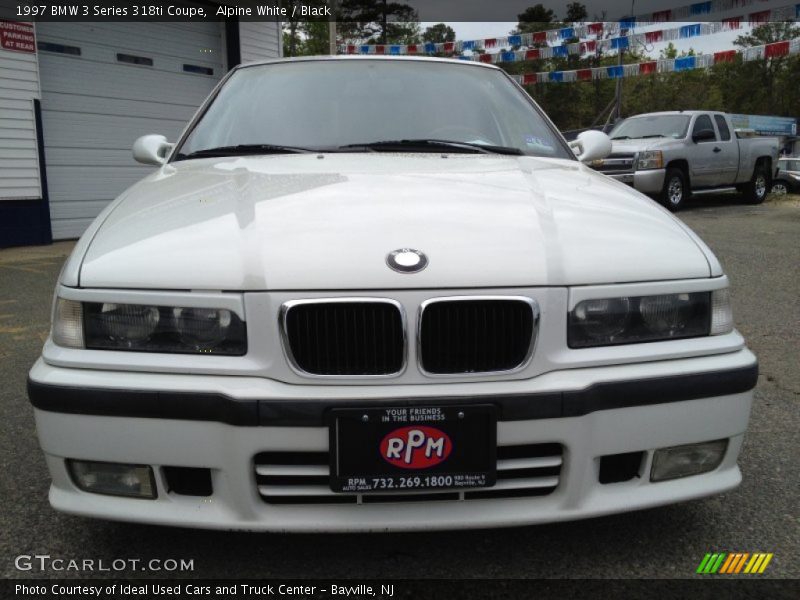 Alpine White / Black 1997 BMW 3 Series 318ti Coupe
