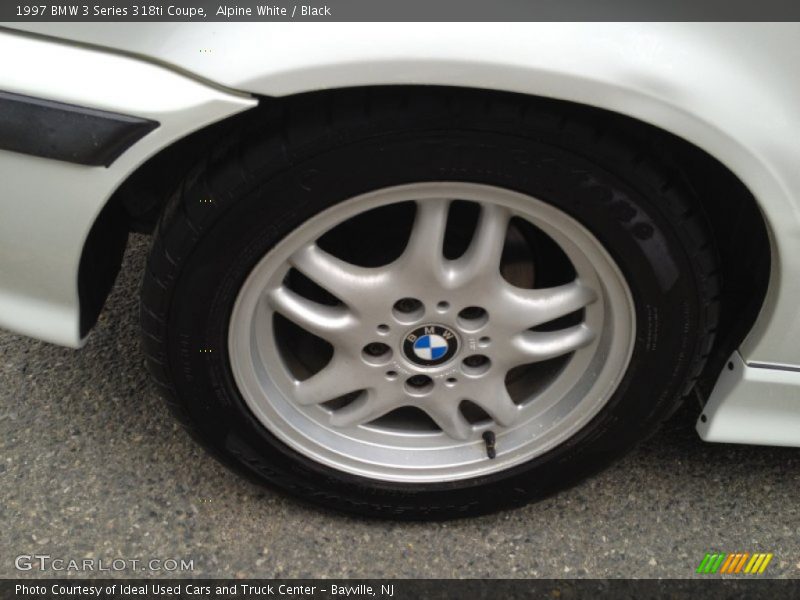 Alpine White / Black 1997 BMW 3 Series 318ti Coupe