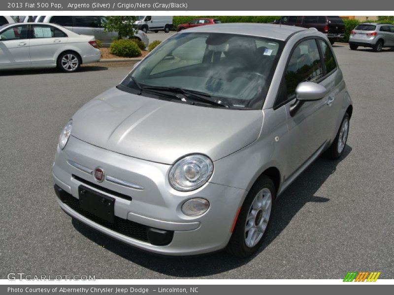 Argento (Silver) / Grigio/Nero (Gray/Black) 2013 Fiat 500 Pop