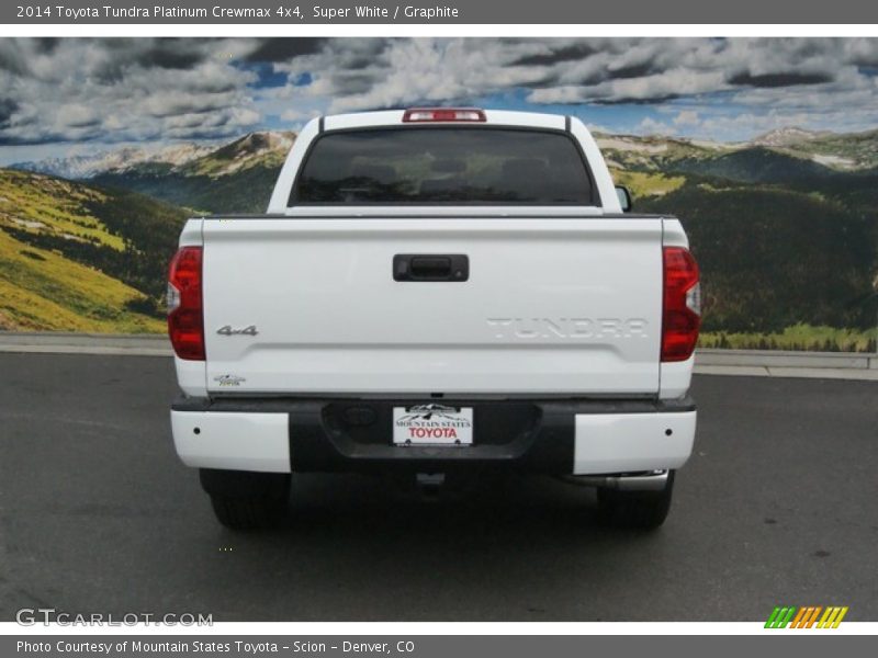 Super White / Graphite 2014 Toyota Tundra Platinum Crewmax 4x4