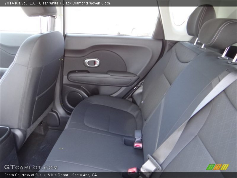 Clear White / Black Diamond Woven Cloth 2014 Kia Soul 1.6