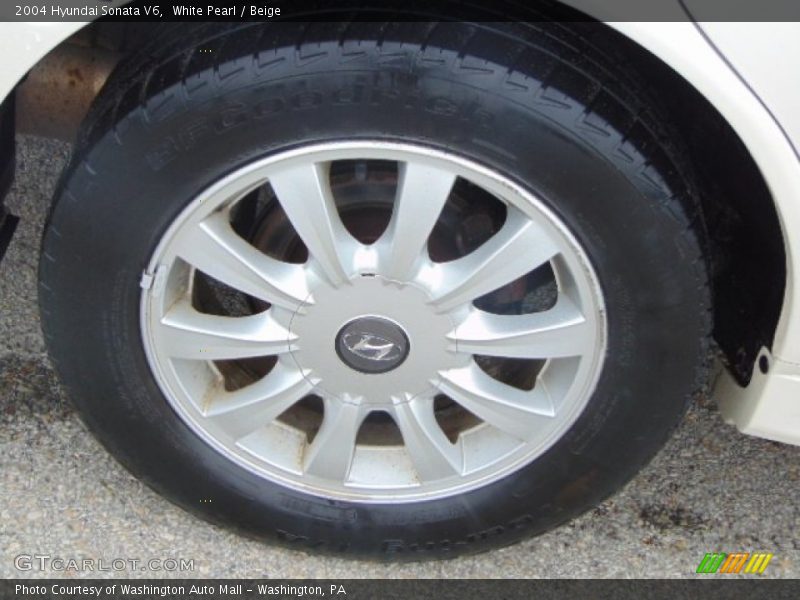 White Pearl / Beige 2004 Hyundai Sonata V6