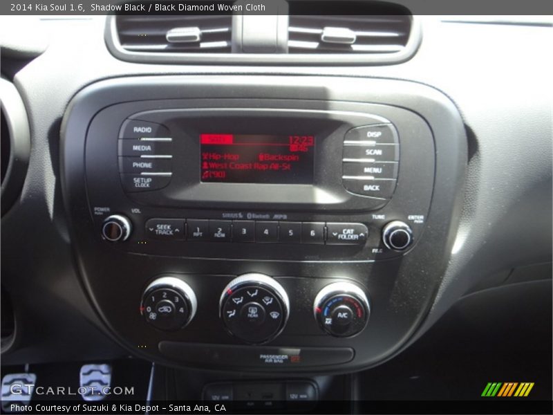 Shadow Black / Black Diamond Woven Cloth 2014 Kia Soul 1.6