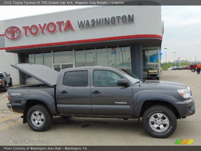 Magnetic Gray Metallic / Graphite 2013 Toyota Tacoma V6 TRD Double Cab 4x4