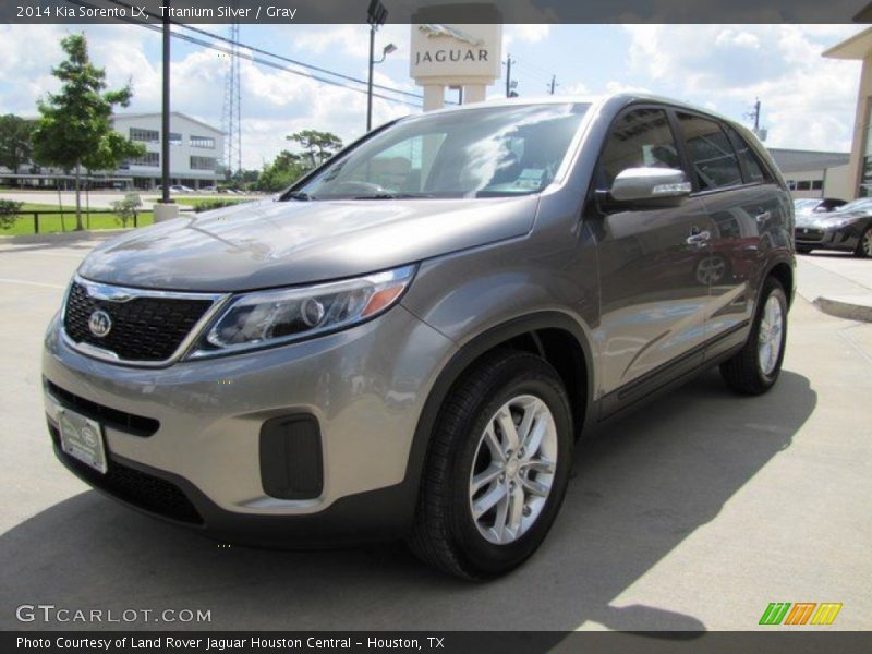 Titanium Silver / Gray 2014 Kia Sorento LX