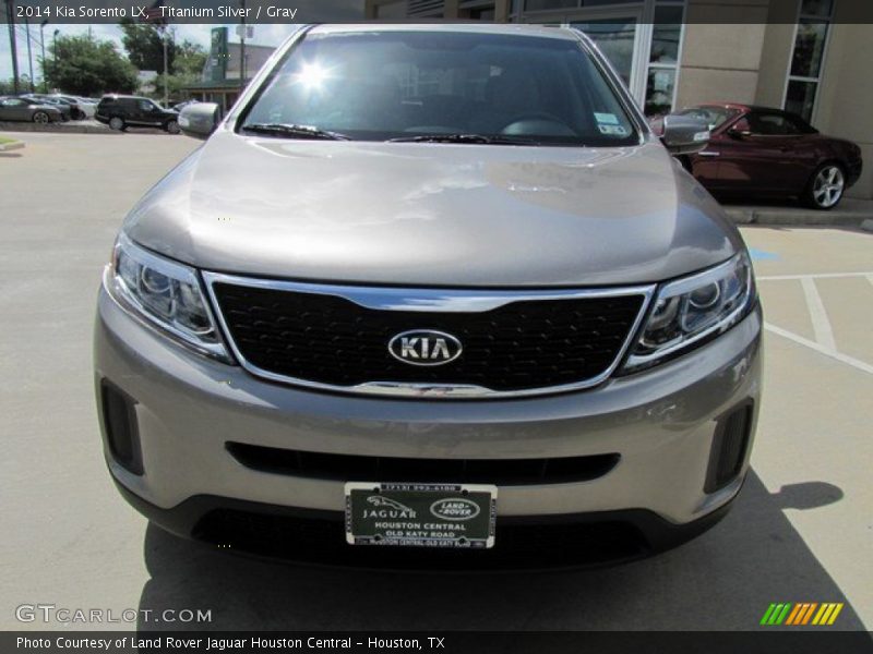 Titanium Silver / Gray 2014 Kia Sorento LX