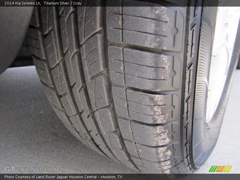 Titanium Silver / Gray 2014 Kia Sorento LX