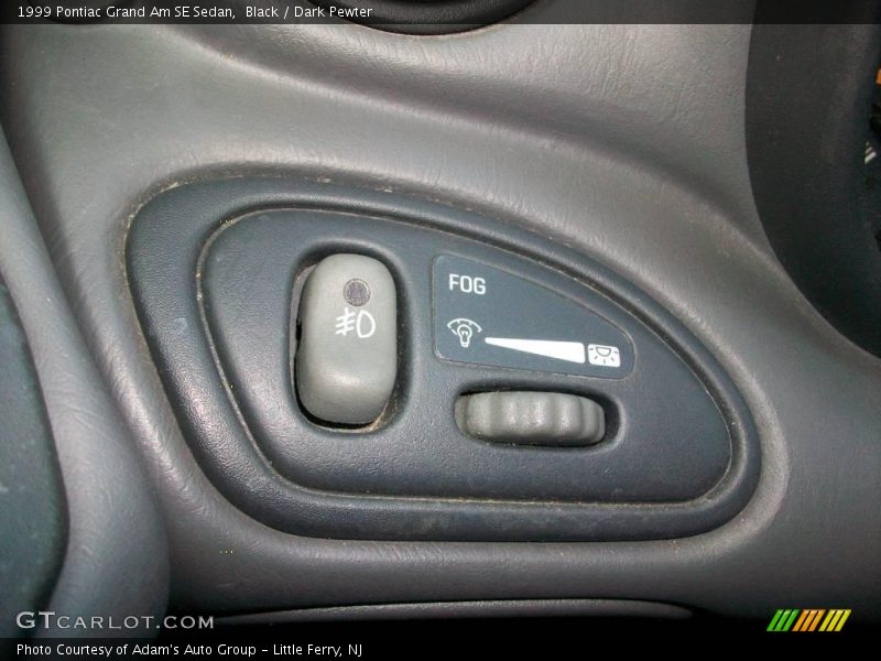 Black / Dark Pewter 1999 Pontiac Grand Am SE Sedan