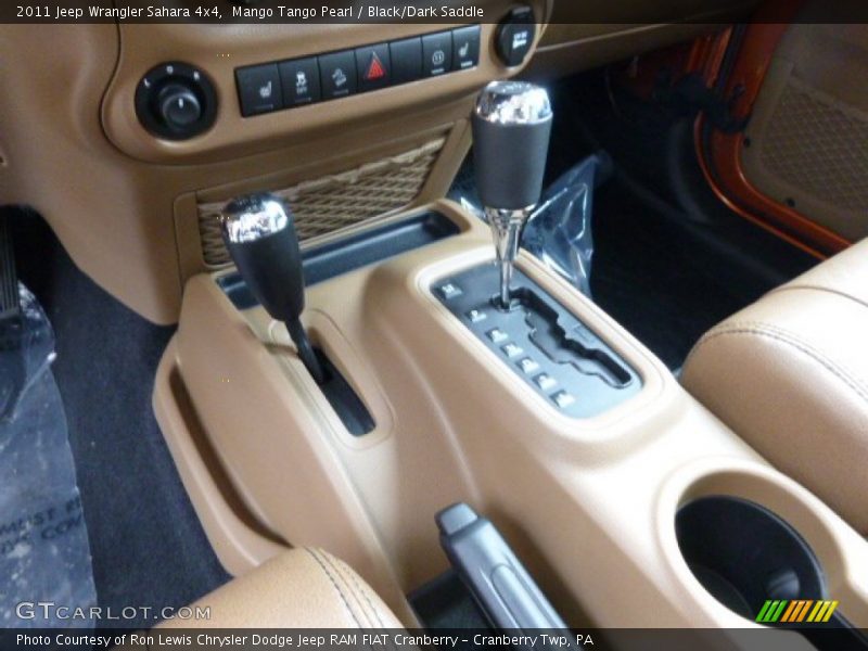 Mango Tango Pearl / Black/Dark Saddle 2011 Jeep Wrangler Sahara 4x4