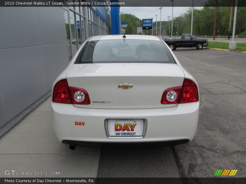 Summit White / Cocoa/Cashmere 2010 Chevrolet Malibu LT Sedan