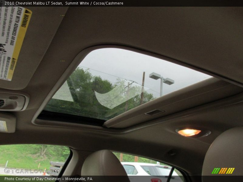 Summit White / Cocoa/Cashmere 2010 Chevrolet Malibu LT Sedan