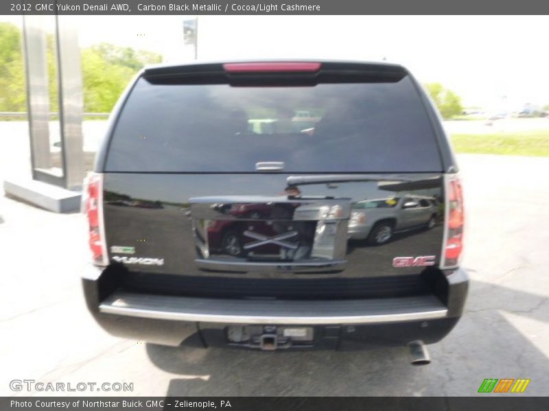 Carbon Black Metallic / Cocoa/Light Cashmere 2012 GMC Yukon Denali AWD