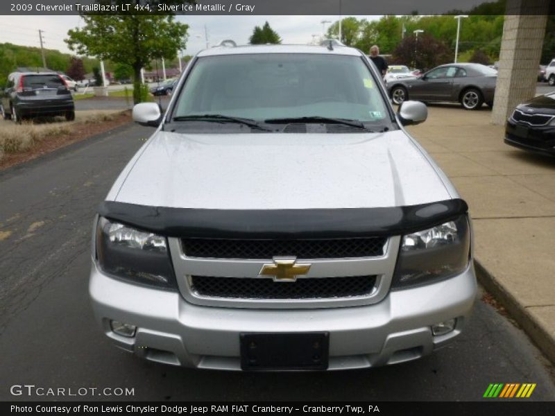 Silver Ice Metallic / Gray 2009 Chevrolet TrailBlazer LT 4x4