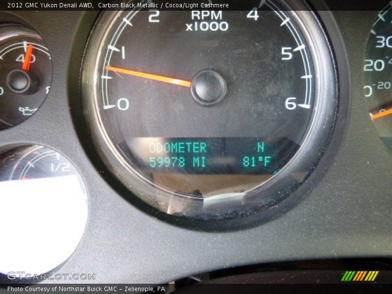 Carbon Black Metallic / Cocoa/Light Cashmere 2012 GMC Yukon Denali AWD