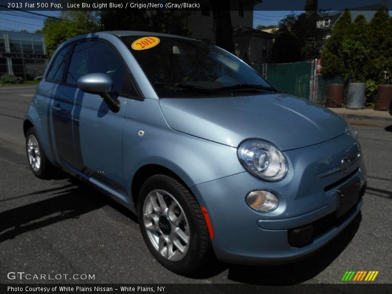 Luce Blu (Light Blue) / Grigio/Nero (Gray/Black) 2013 Fiat 500 Pop