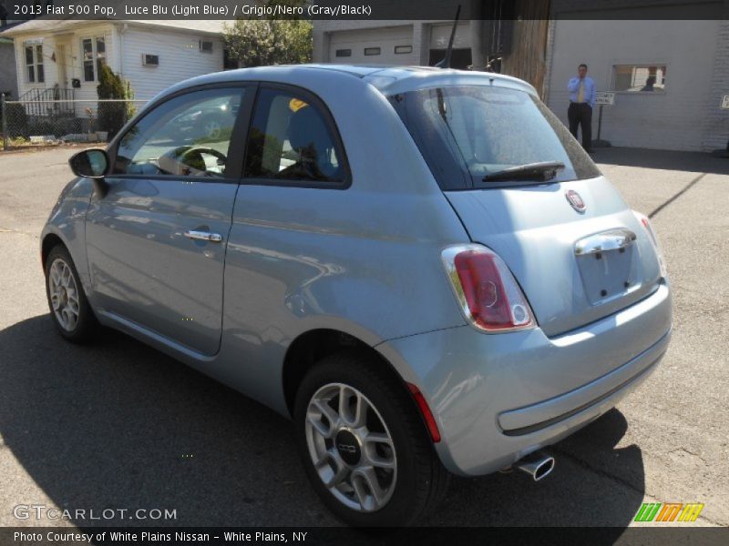Luce Blu (Light Blue) / Grigio/Nero (Gray/Black) 2013 Fiat 500 Pop