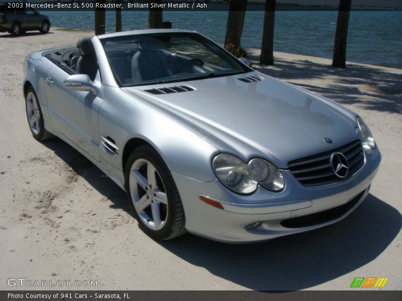 Front 3/4 View of 2003 SL 500 Roadster